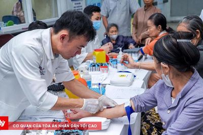 100 ngày lập Sổ sức khỏe trên VNeID cho người dân TP Huế