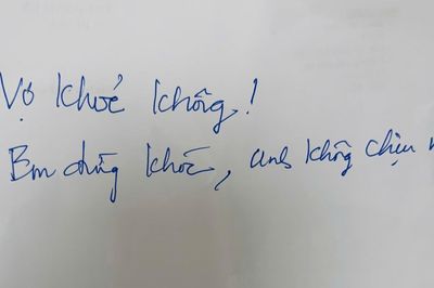 Người phụ nữ òa khóc khi đọc dòng chữ đầu tiên của chồng sau ca ghép phổi