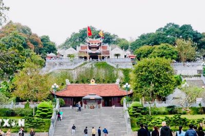 Hệ thống tượng thờ độc đáo làm nên giá trị đặc biệt của đền Cửa Ông