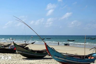 Vẻ đẹp hoang sơ của những bãi biển phía Nam Đà Nẵng