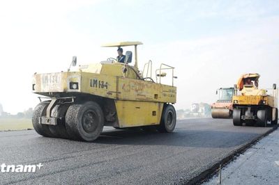 Bộ Xây dựng mạnh tay xử lý nhà thầu chậm tiến độ cao tốc Cam Lộ-La Sơn