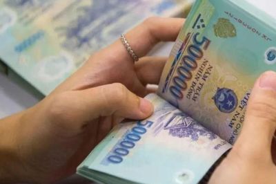 Theo quy định mới, doanh nghiệp chậm trả tiền lương bị phạt bao nhiêu?