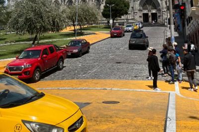 Bạo lực do băng đảng tội phạm gia tăng, Tổng thống Ecuador hành động cứng rắn