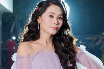 Nhan sắc ngọt ngào của Thanh Hiền trong ảnh sinh nhật 38 tuổi