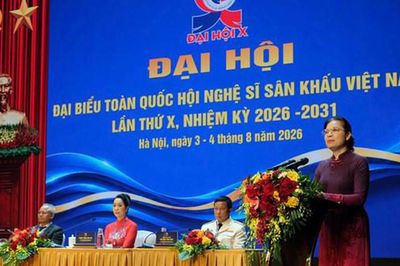 Phó Chủ tịch - Tổng Thư ký Hà Thị Nga dự Đại hội đại biểu toàn quốc Hội Nghệ sỹ Sân khấu Việt Nam lần thứ X