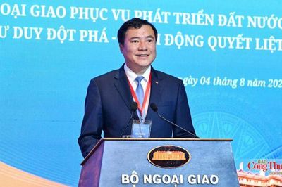 Thứ trưởng Nguyễn Sinh Nhật Tân: GoGlobal mở đường cho doanh nghiệp Việt vươn ra thế giới