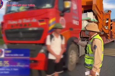 Xử phạt 176 triệu với chủ xe, tài xế cố tình sử dụng biên bản quá hạn