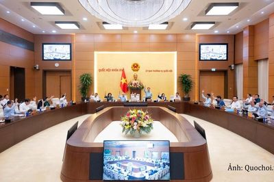 Thống nhất trình Quốc hội xem xét thành lập thành phố Quảng Ninh và thành phố Bắc Ninh