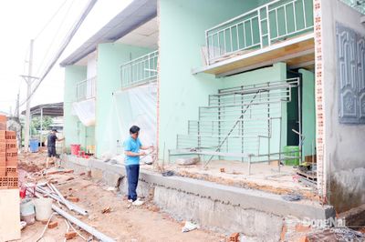 Mở đường từ sức dân
