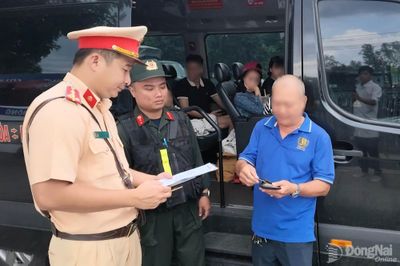 Tăng cường kiểm tra xe khách, kiểm soát thời gian lái xe