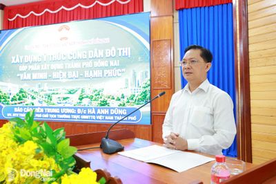 Đảng ủy các xã Phú Riềng, Long Hà quán triệt chuyên đề xây dựng ý thức công dân đô thị