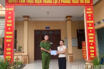 Công an xã Tân Thành hỗ trợ công dân nhận lại hơn 84 triệu đồng chuyển khoản nhầm