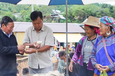 Người trưởng thôn giữ trọn niềm tin của đồng bào