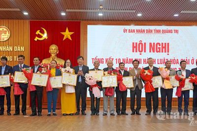Vai trò hòa giải, đối thoại