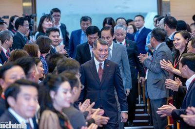 Thủ tướng Chính phủ Lê Minh Hưng dự và phát biểu chỉ đạo tại phiên toàn thể Hội nghị Ngoại giao lần thứ 33