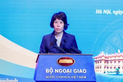 Ngoại giao không chỉ mở cửa, mà phải 'mở vốn' cho tăng trưởng