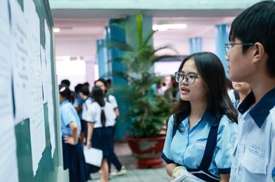TP. Hồ Chí Minh: Nộp hồ sơ trúng tuyển bổ sung lớp 10