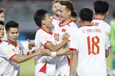ASEAN Hyundai Cup 2026: Thắng Indonesia 3-0, tuyển Việt Nam mở toang cánh cửa vào bán kết