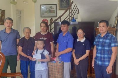 Thăm, hỗ trợ trẻ em mắc bệnh nặng, có chi phí điều trị cao