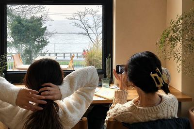 Không phải nói vụng mới là EQ thấp: 3 dấu hiệu khiến bạn dễ mất điểm trong mắt người khác