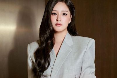 Mai Phương Thúy trở lại với diện mạo nổi bật