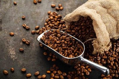 Giá cà phê hôm nay: Robusta tăng nhẹ, Arabica giảm sâu