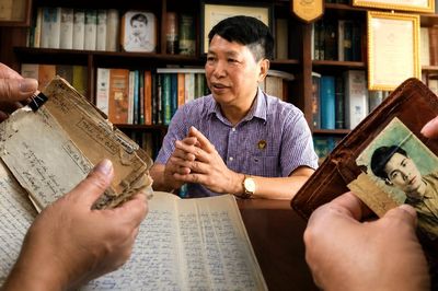 Người dành hơn 20 năm gom từng lá thư liệt sĩ