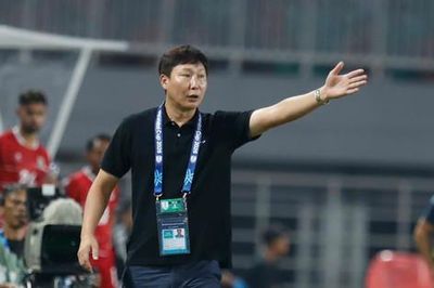HLV Kim Sang-sik nối dài chuỗi thành tích ấn tượng cùng tuyển Việt Nam