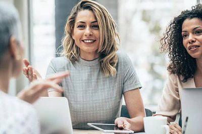 Trải qua sóng gió mới nhận ra: Kẻ mạnh thực sự không phải người thắng mọi cuộc tranh cãi, mà là người khôn ngoan biết buông bỏ 4 điều này