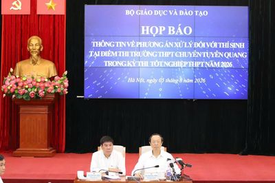 Sẽ tổ chức thi lại tốt nghiệp THPT cho toàn bộ thí sinh điểm thi Chuyên Tuyên Quang