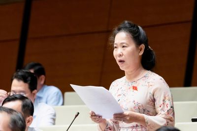 Đề xuất hàng hóa nông sản, thủy sản tươi sống thực hiện theo cơ chế 'thông quan trước, kiểm tra sau'