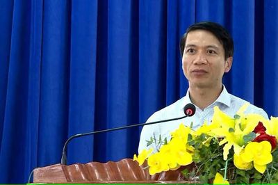 Chủ tịch Ủy ban MTTQ Việt Nam tỉnh Gia Lai tiếp xúc cử tri tại xã Ngô Mây