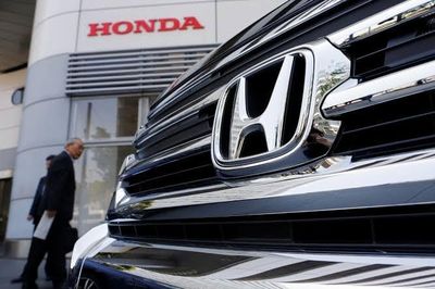 Một doanh nghiệp nhà nước nhận hơn 2 tỷ USD từ Honda, Toyota và Ford