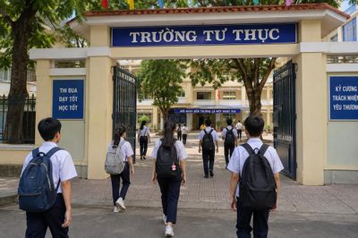 Từ ngày 8.8, trường tư đóng cửa phải hoàn học phí cho học sinh ra sao?