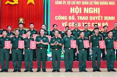 Tổ chức lại Ban chỉ huy phòng thủ khu vực: Điều động, bổ nhiệm cán bộ nhận nhiệm vụ tại đơn vị mới