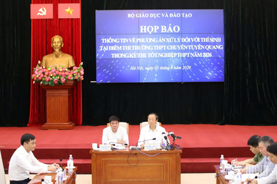 Hủy kết quả thi và tổ chức thi lại tất cả các môn thi của thí sinh tại điểm thi Trường Trung học Phổ thông Chuyên Tuyên Quang