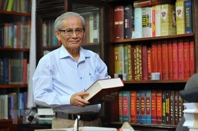 Hơn nửa thế kỷ làm sáng tỏ lịch sử của GS Phan Huy Lê