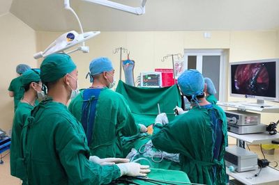 Khám sức khỏe định kỳ, người đàn ông 37 tuổi phát hiện khối u sát tim