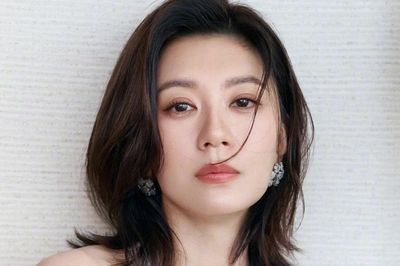 Khổ như 'Triệu Mẫn' Giả Tịnh Văn