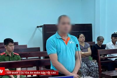 Va chạm tại giao lộ, tài xế taxi trả giá