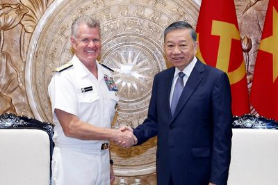 Tổng Bí thư, Chủ tịch nước mời Tổng thống Trump thăm Việt Nam, dự APEC 2027