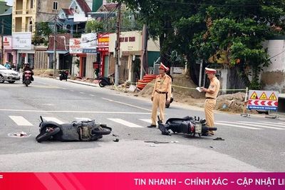 2 xe máy va chạm, 2 người bị thương nặng