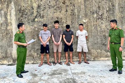 Hà Tĩnh: Khởi tố 4 đối tượng về tội Mua bán, Tổ chức sử dụng trái phép chất ma túy