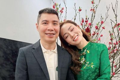 Vợ NSND Công Lý từ chối ly hôn