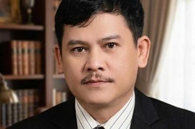 Nghệ nhân Vũ Mạnh Cường và hành trình nâng tầm gốm kênh bong