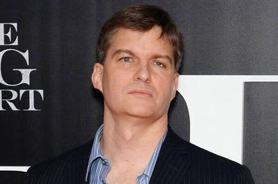Huyền thoại Michael Burry cảnh báo chứng khoán Mỹ sắp sụp đổ như 'thứ Hai đen tối' năm 1987