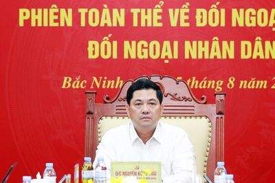 Bí thư Tỉnh ủy Nguyễn Hồng Thái dự Hội nghị về đối ngoại Đảng, đối ngoại nhân dân