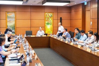Đoàn đại biểu Quốc hội tỉnh Bắc Ninh góp ý vào các dự thảo Luật