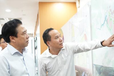 Sớm đưa Trung tâm tài chính quốc tế Việt Nam tại Đà Nẵng đi vào hoạt động là ưu tiên chiến lược của thành phố