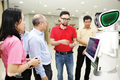 'Đồng nghiệp' mới ở bộ phận một cửa